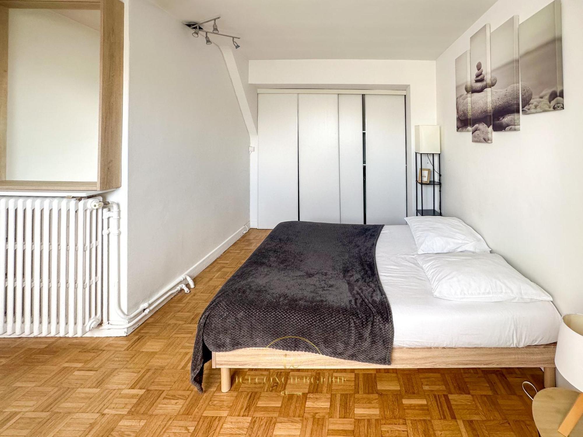 Le Cocon Versaillais Apartment Versailles Bagian luar foto